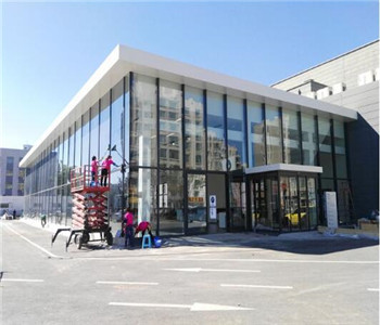 北京玻璃幕墙---中标石景山宝马4S店